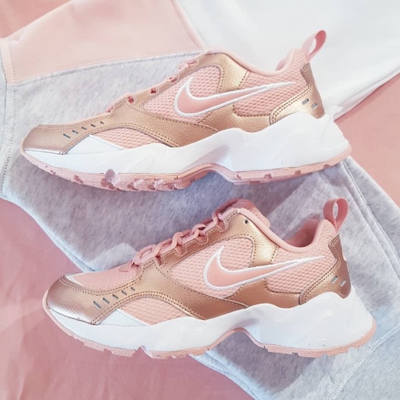 NEW Nike Air heights rose gold sneakers shoes - Picture 3 of 10
